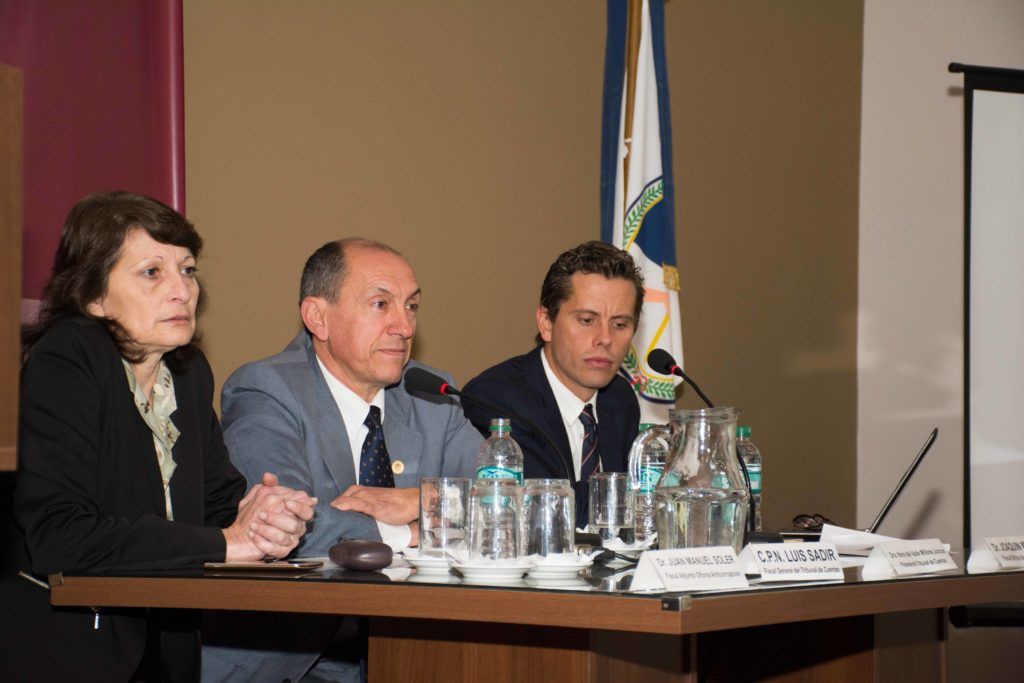 Nora del Valle Millone Juncos, Luis Sadir y Joaquín Millón Quintana en la 1ª Jornada de Actualización Normativa