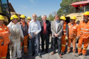 Gerardo Morales junto al ministro de Dietrich recorrieron obras viales