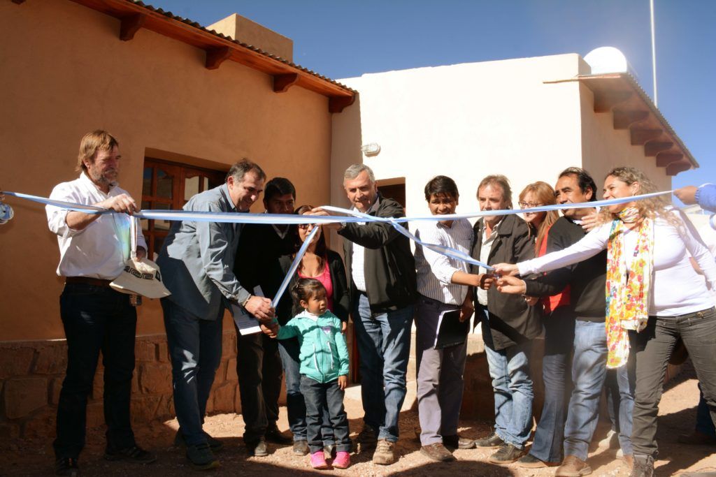 Entrega de viviendas en el barrio La Loma de Susques