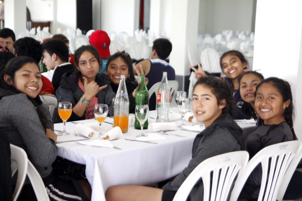 Los jóvenes deportistas fueron agasajados
