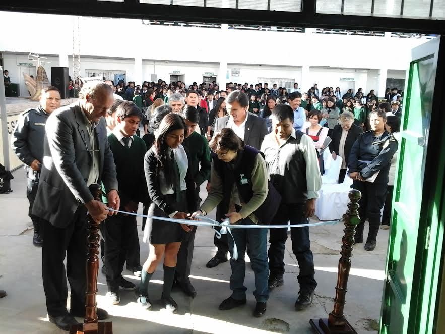 Calsina inauguró el SUM de la Comercial de La Quiaca