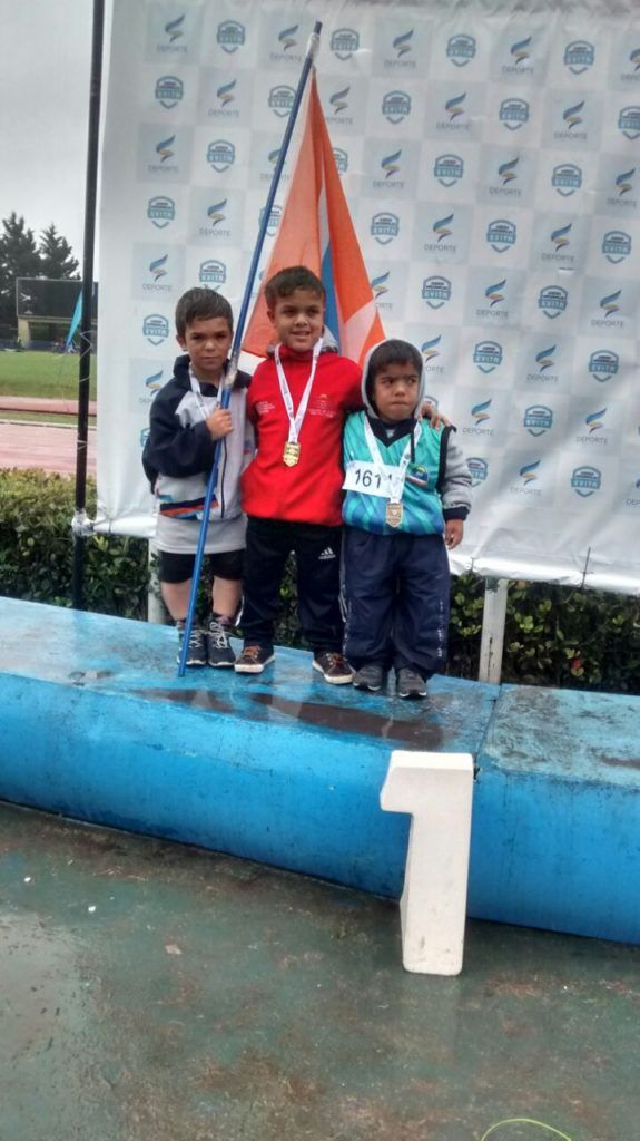 Ezequiel Britez lanzamiento bala med Oro.