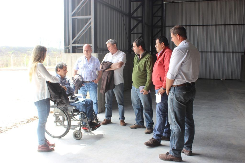 Referentes de GIRSU Nación, personal de la empresa constructora de la primera etapa del Centro Ambiental Jujuy (ex Chanchillos), y funcionarios y técnicos del Ministerio de Ambiente de la provincia.