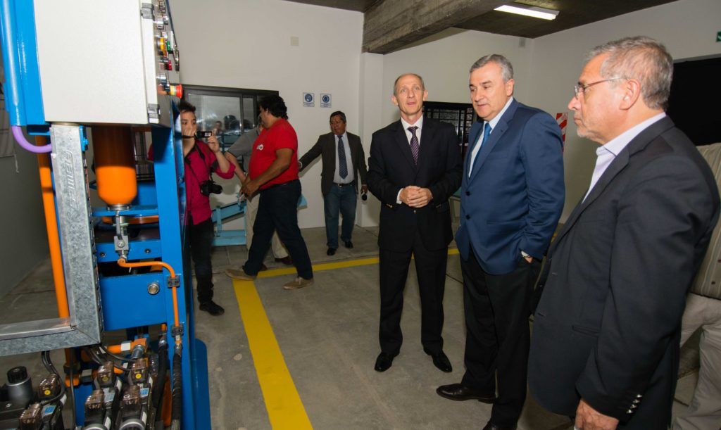 Morales inauguró laboratorio que mejorará rendimiento productivo de caña de azúcar