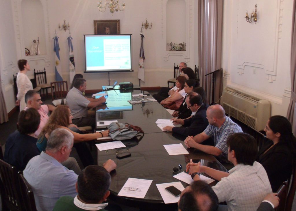 Programas nacionales de turismo para el sector privado