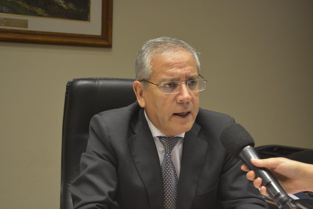 Ministro Abud Robles anticipó la llegada de recursos tabacaleros