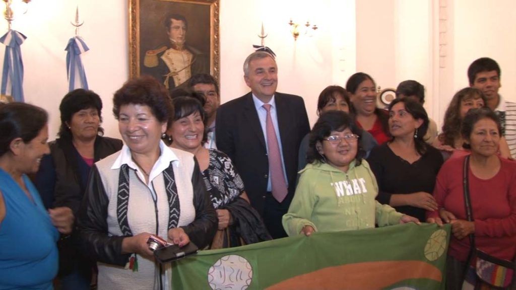 Gobernador Morales, Secretaria Sarapura, junto a representantes del pueblo nación Ocloya