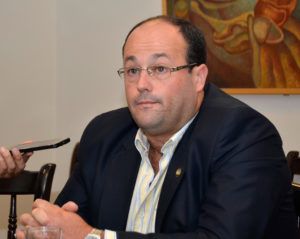 310117-Agustin-Macedo-2-300x239