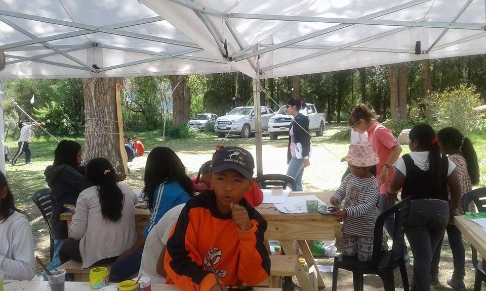 Taller de pintura implementada por la Dirección de Derechos Culturales