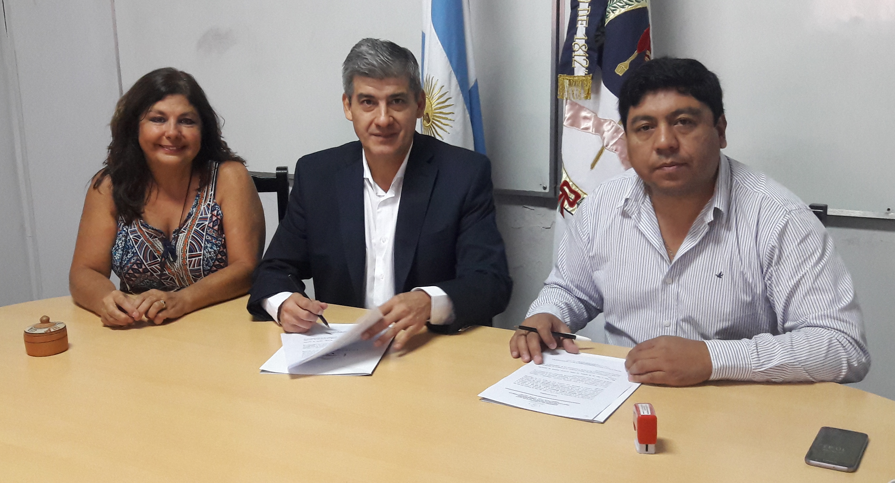 foto convenio el carmen