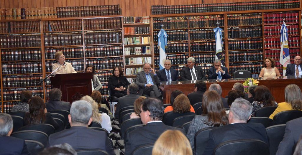 Clara Aurora de Falcone destacó el trabajo mancomunado entre poderes del Estado.