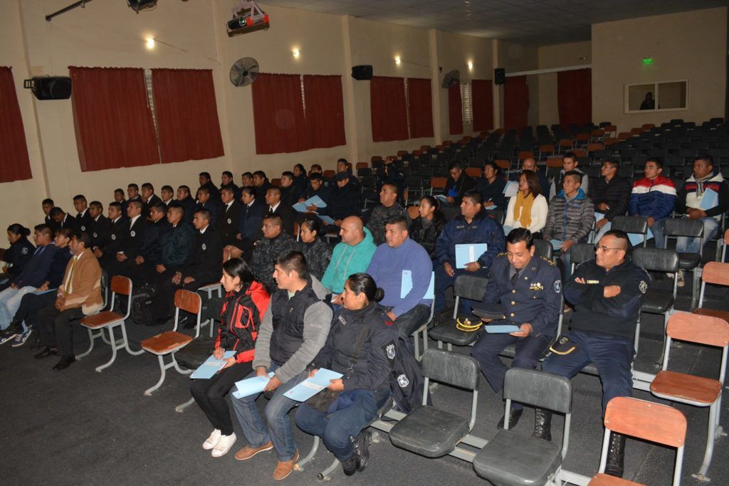 Este curso se da en el marco del plan de instrucción y formación profesional anual 2017 destinada a alumnos del Instituto Superior de Seguridad Pública.