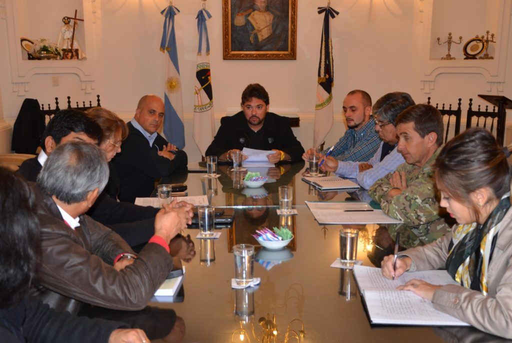 Luciano Rivas, Secretario de Gobierno, encabezó la reunión de la Comisión de Reparación Histórica.