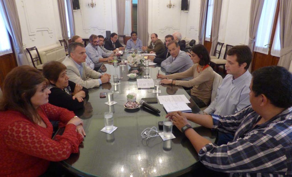 Ministra Zigarán encabezó reunión con el sector productivo forestal para evaluar aportes