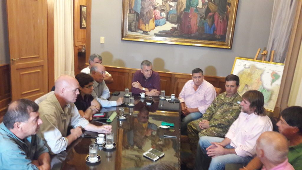 Reunión ampliada de gabinete, en el Salón Fascio de la Casa de Gobiernio.