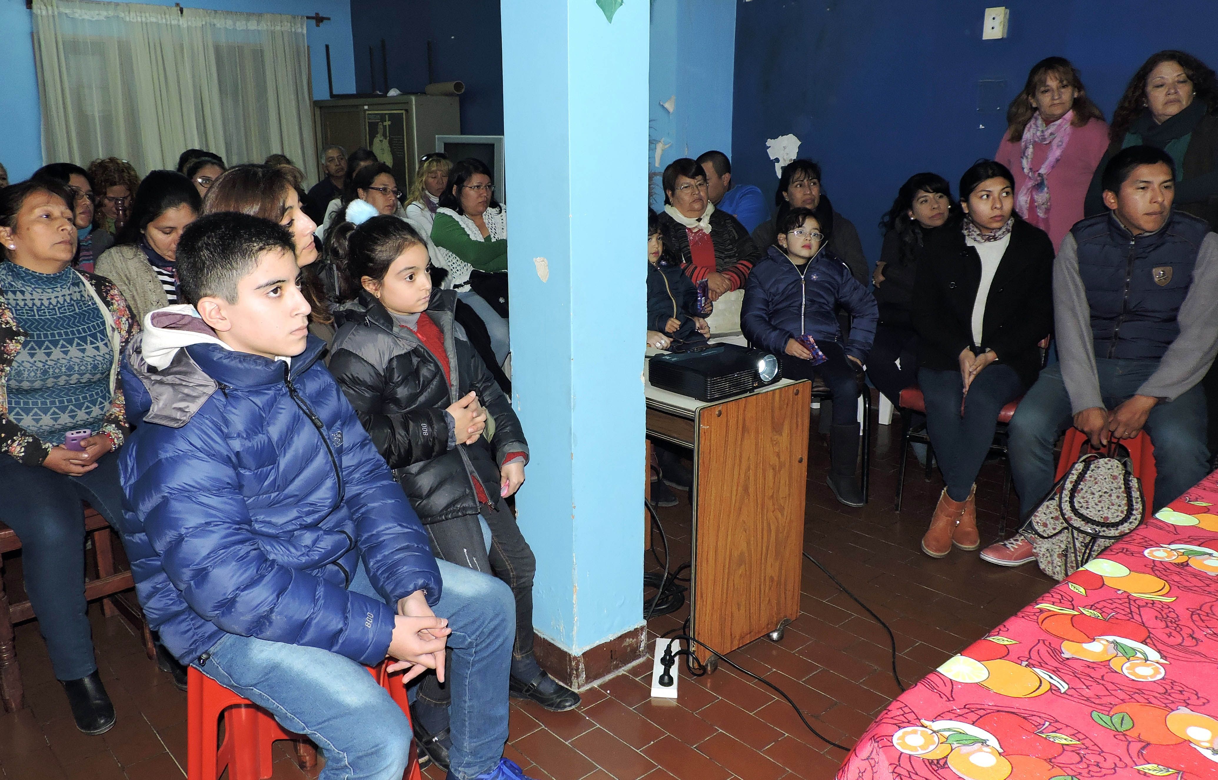 Familias que participaron de sorteo