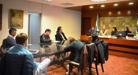 Apertura galpon abra pampa