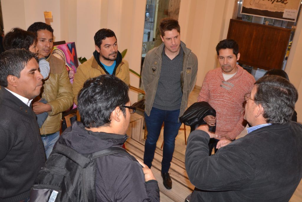 Muestra habilitada en el hall del Teatro Mitre