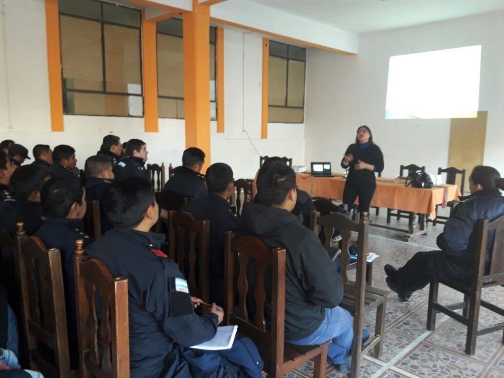 Iniciaron las capacitaciones en perspectiva de género para las fuerzas policiales.