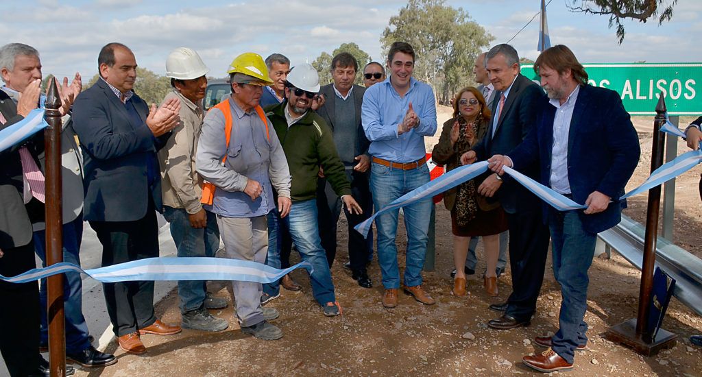 El Gobernador Gerardo Morales inauguración puente Los Alisos