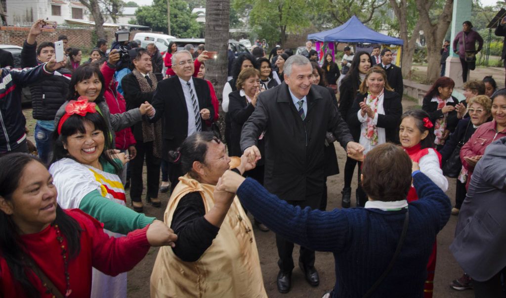 Entrega de personeria juridica a comunidades aborigenes