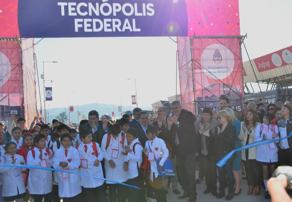 El Gobernador Gerardo Morales en Tecnolópolis Federal