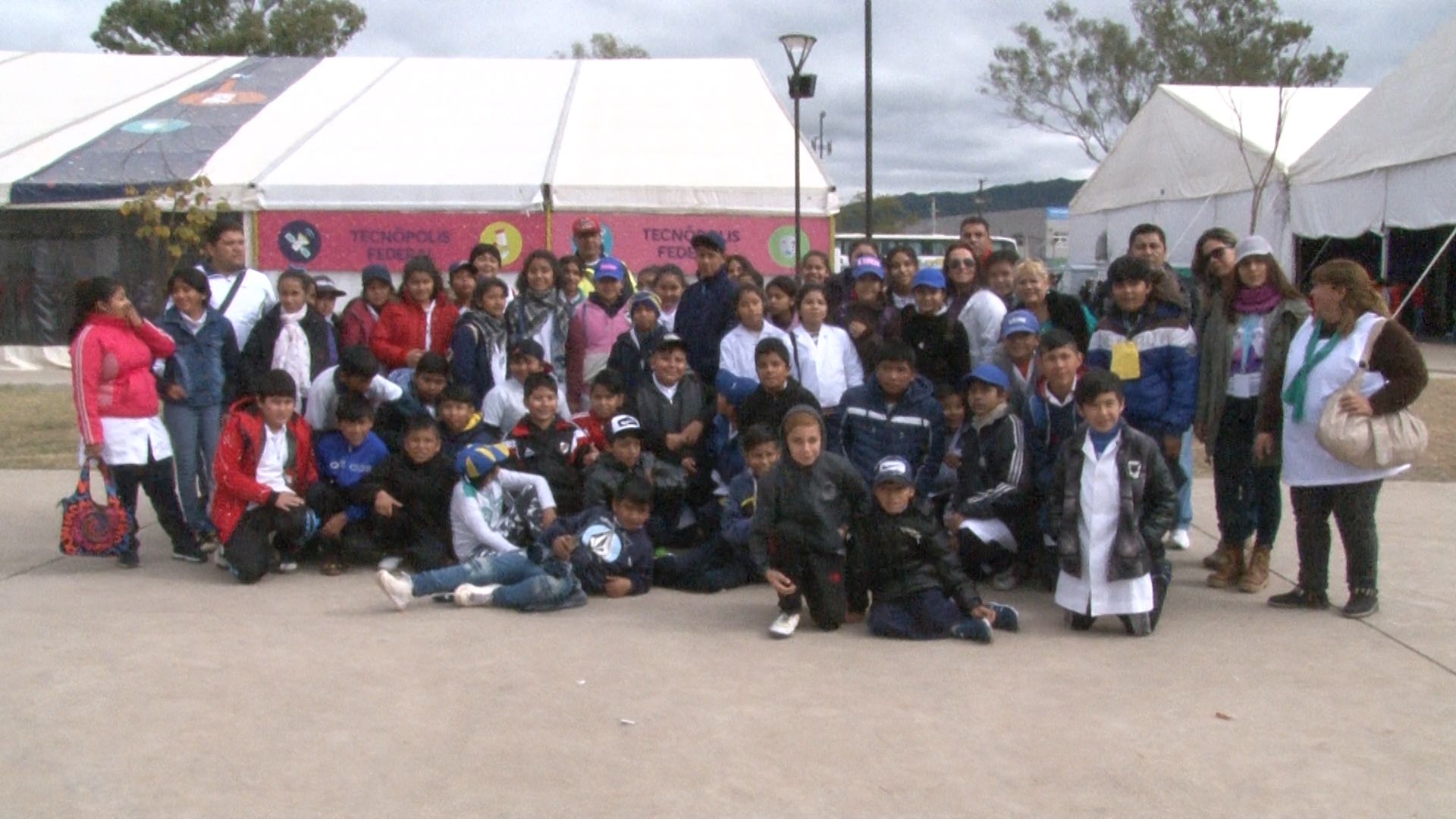 alumnos de la escuela Martin Raúl Galan de Libertador General San Martín