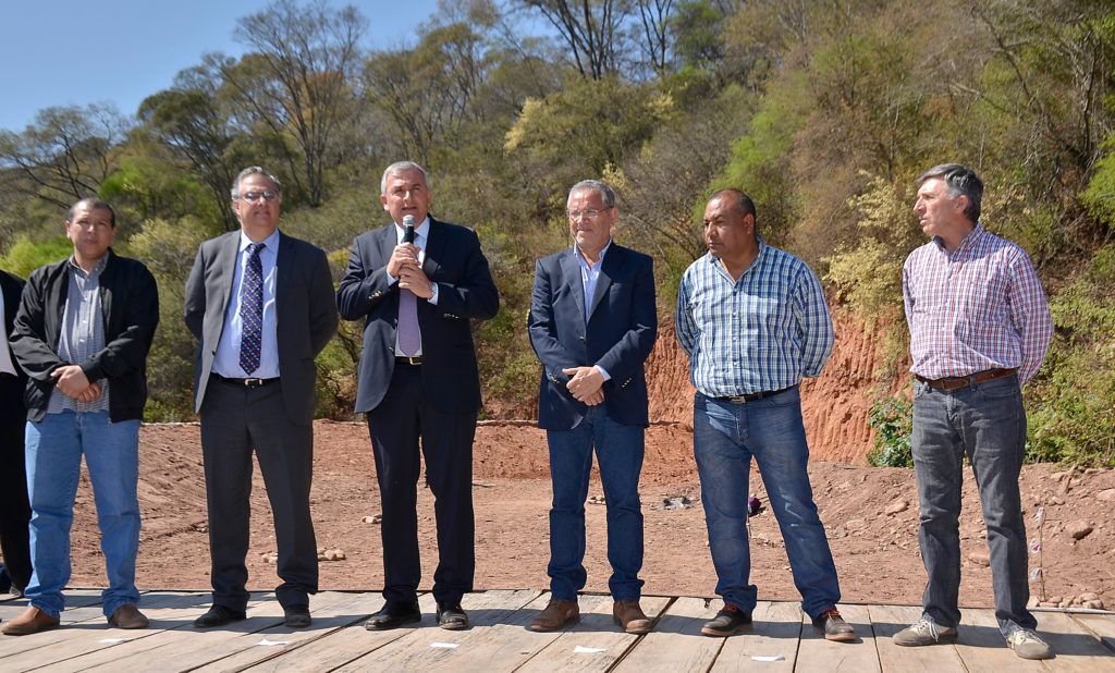 El Gobernador Gerardo Morales y el titular de la UCAR Alejandro Gennari en Arroyo Colorado.