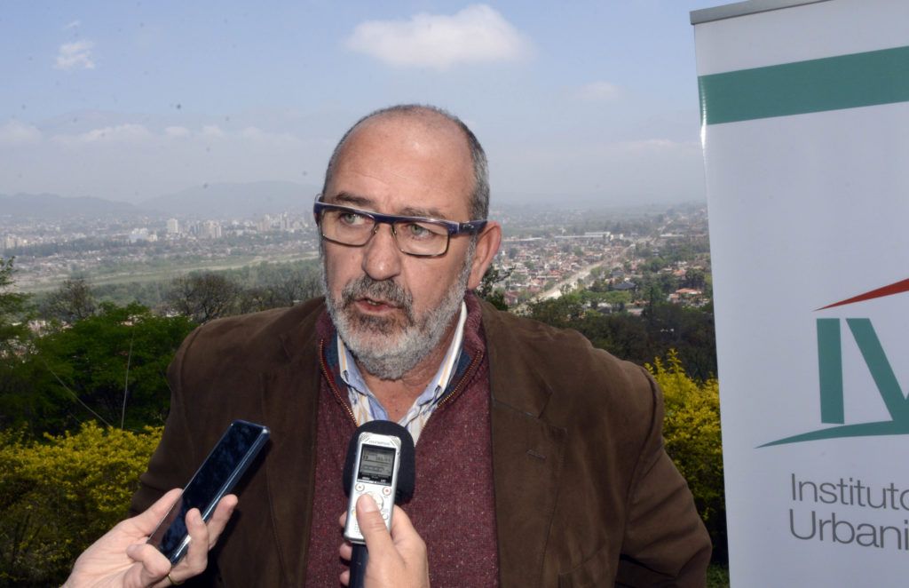 Gustavo Muro, Vocal social IVUJ.