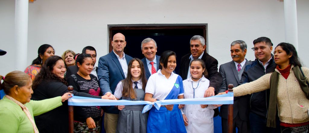 Gobernador Morales en la inauguración de destacamento policial en El Bananal.