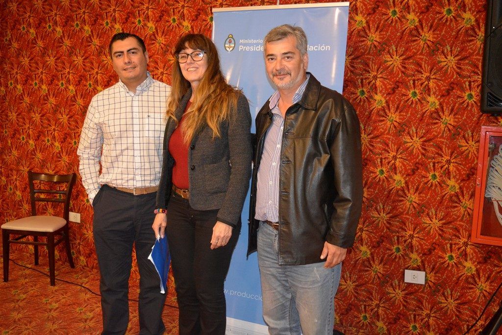 Suárez, Mensa y Salazar en jornada de respaldo al sector privado