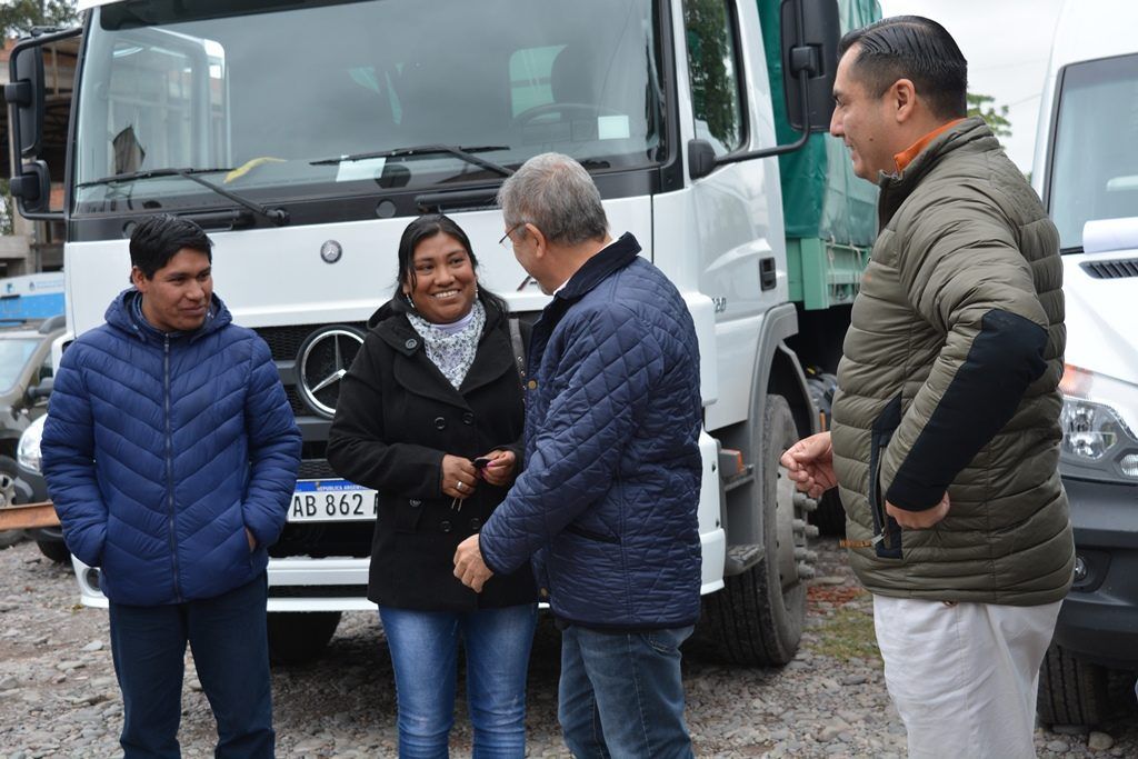 El ministro Abud Robles, instó a los emprendedores a continuar trabajando para el desarrollo de sus proyectos. 