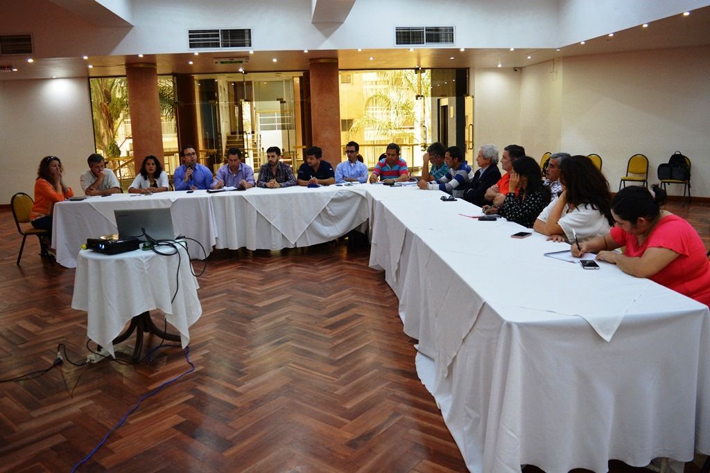 Referentes públicos y privados aportaron propuestas ante la plaga