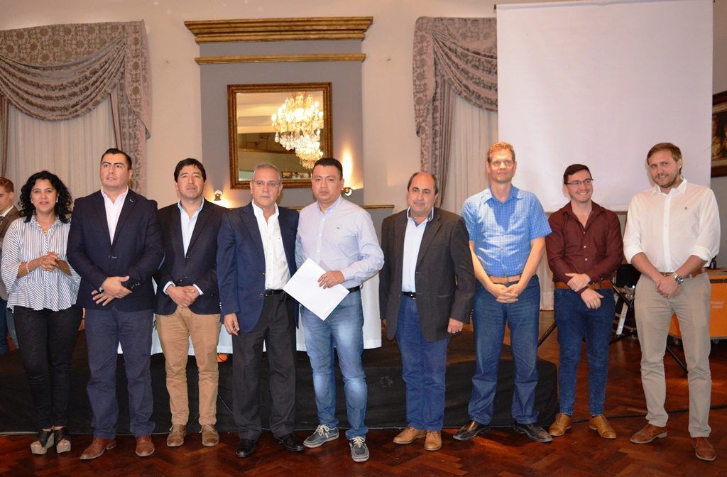 Ministro Abud dejó a disposición de pymes la ley provincial.