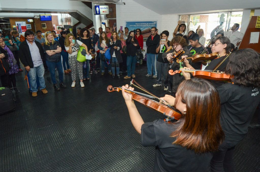  BIENVENIDA A LA ORQUESTA VIAJE AL CENTRO DE LA MÚSICA
