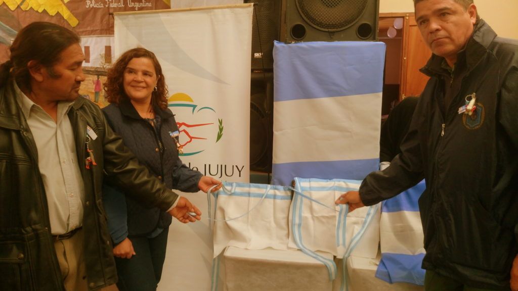 Conmemoraron el centenario de la Escuela de Puesto Sey.