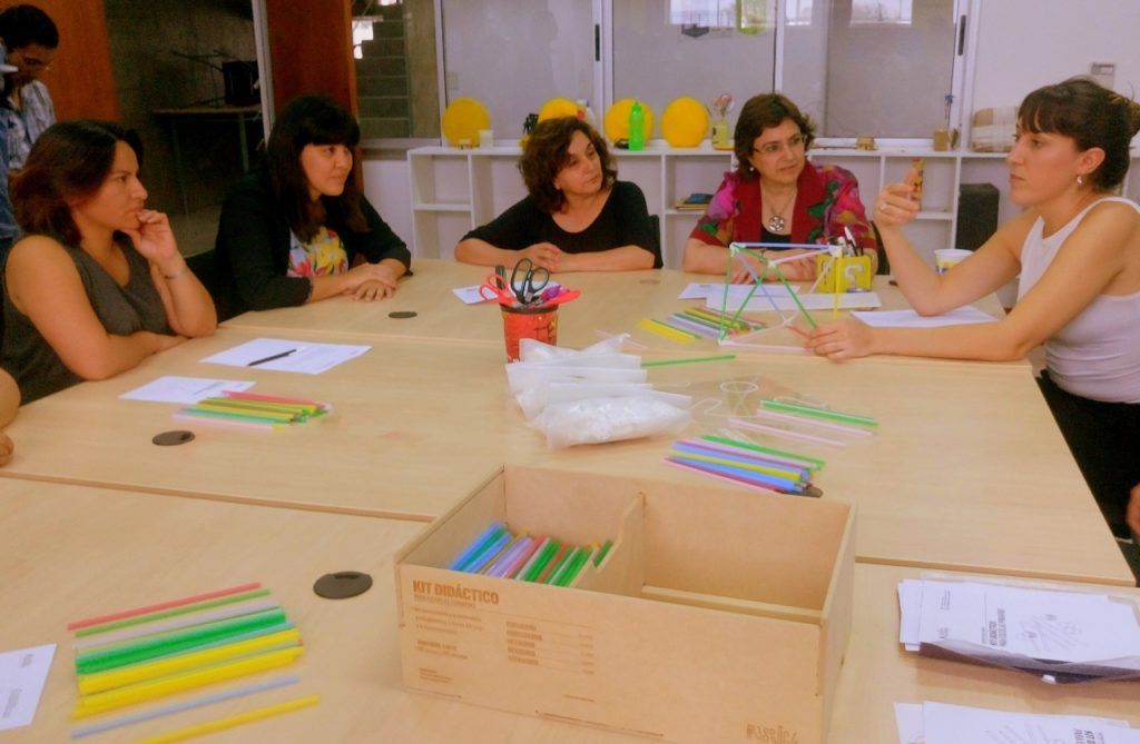 Presentaron kits para aprenderjugando Matemática y Geometría