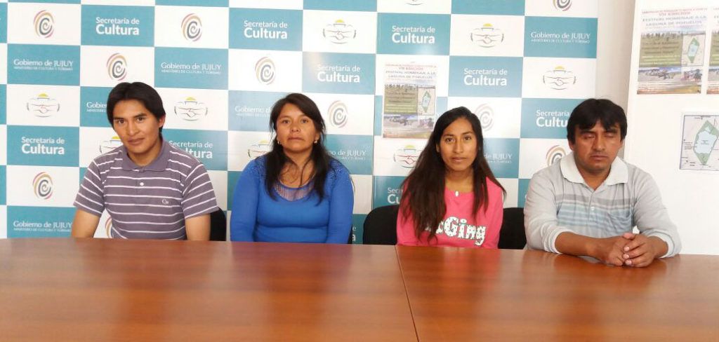 Miembros de la comisión organizadora del mencionado festival.