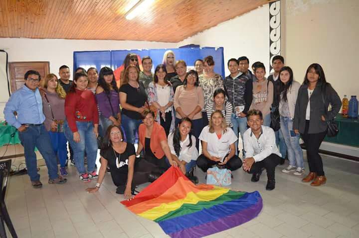 Taller de sensibilización sobre diversidad sexual en Monterrico.
