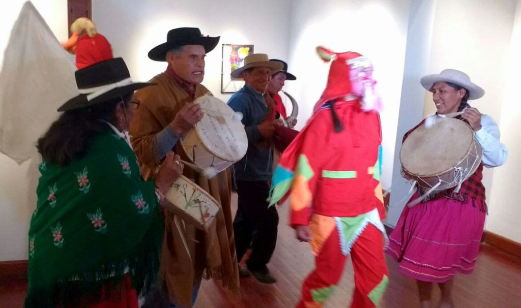La presentación se realizó en Casa Macedonio Graz.