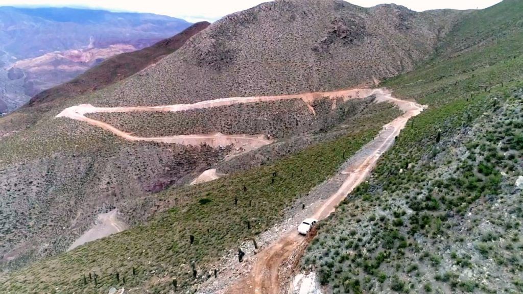 Construcción del nuevo camino que unirá Huacalera con Alonso y Molulo.