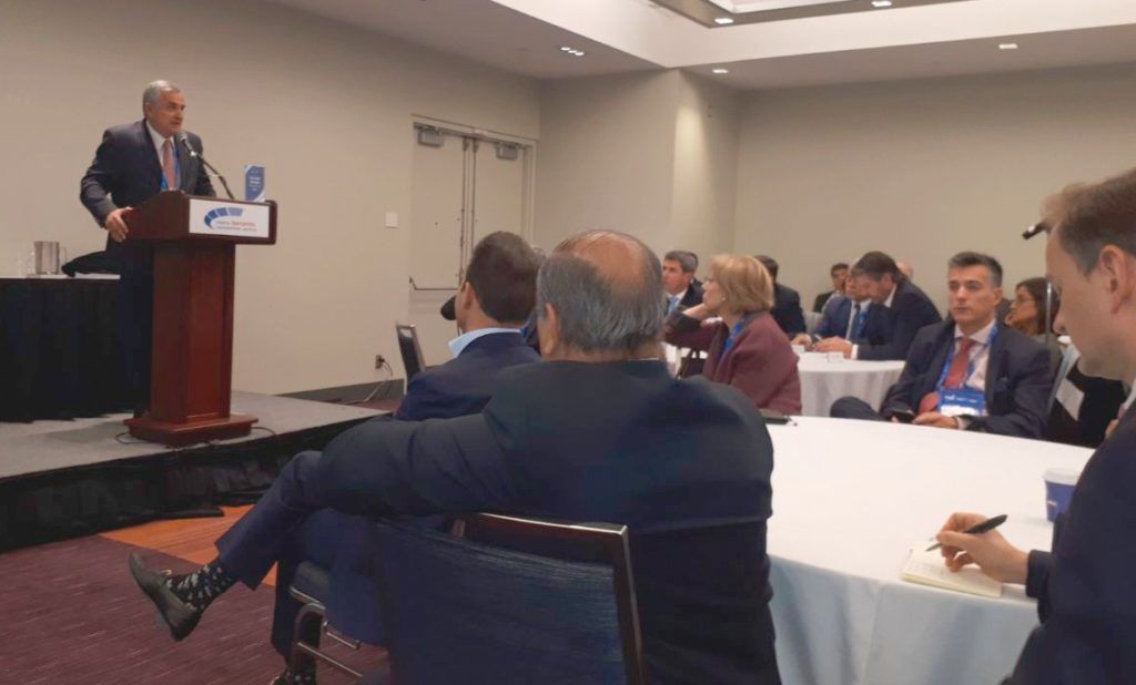 Gerardo Morales presentó oportunidades de inversión ante operadores y empresarios mineros de todo el mundo.