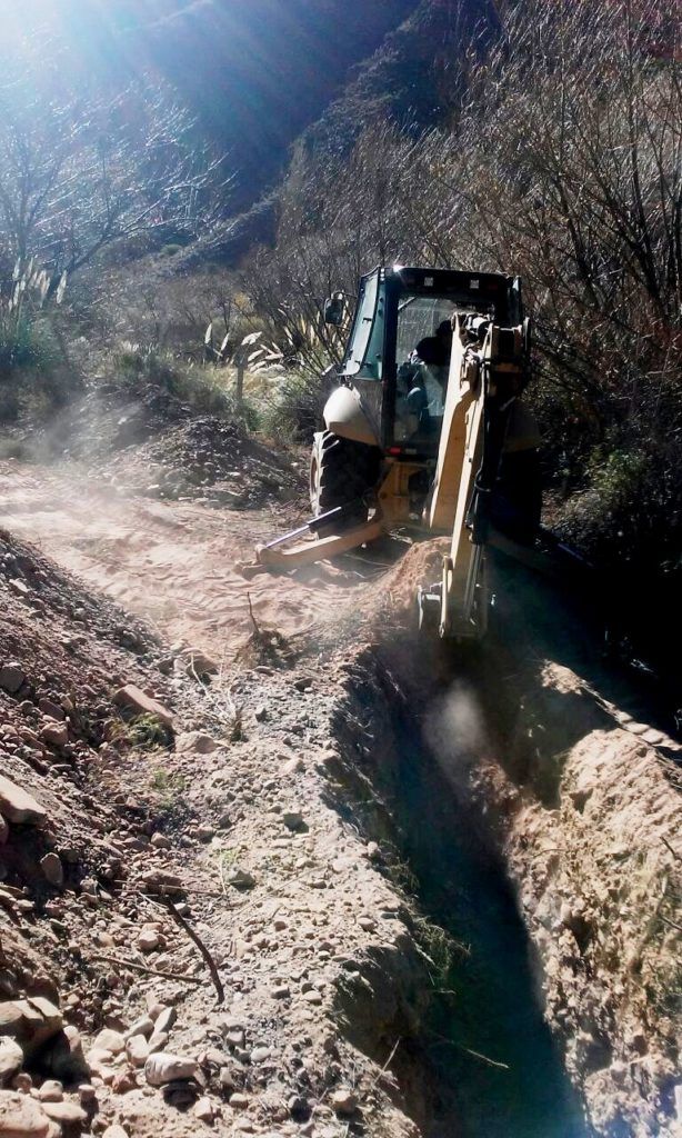 Limpieza de canales, entre las obras para propiciar condiciones para la producción y la seguridad hídrica.