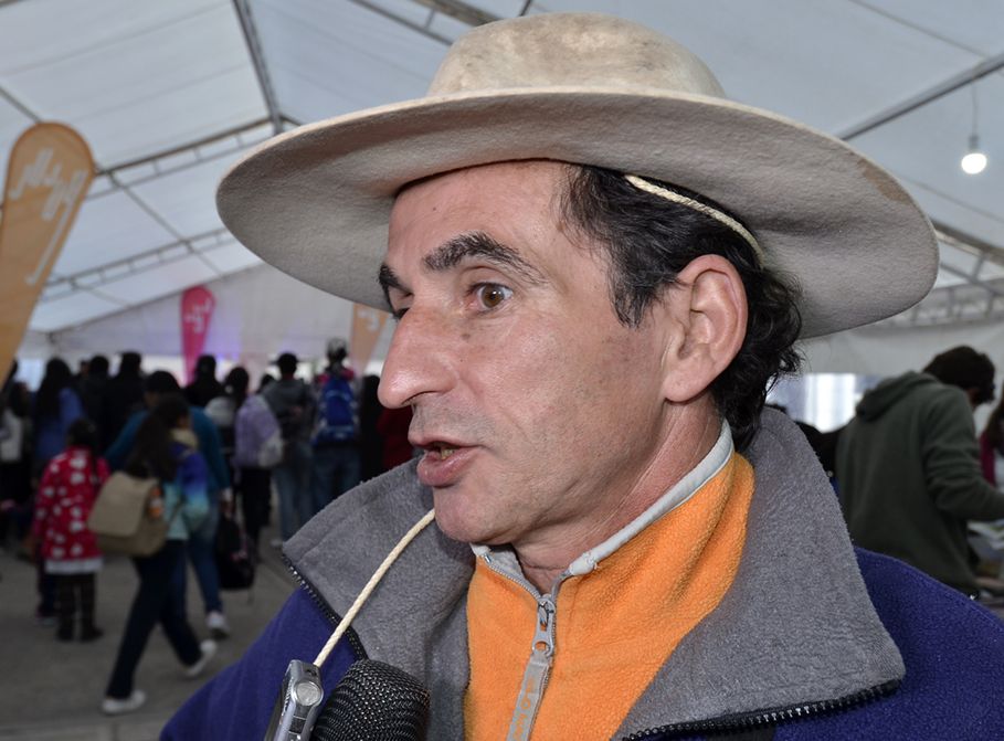 Matías Entrocassi, productor de chilto.