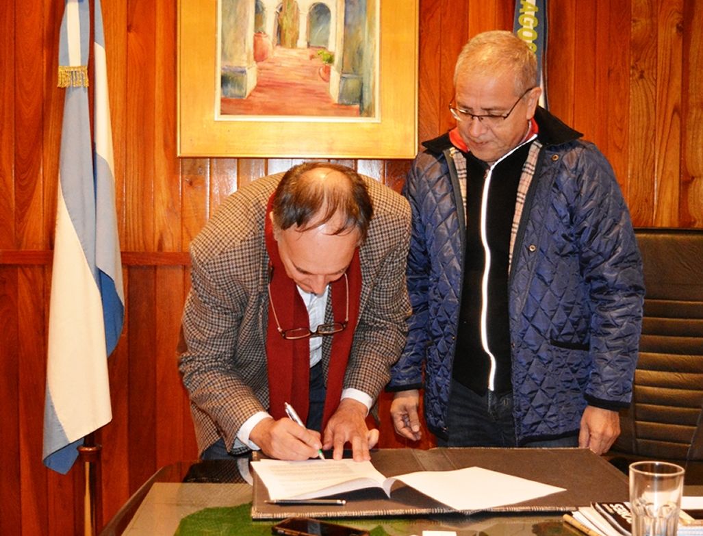 Ministro Abud Robles rubricó acuerdo con presidente de Aapresid