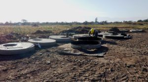 Infraestructura de servicios básicos, como también mejora de infraestructura pública (en comisarías, puestos de salud, etc.) serán tareas que se encargarán a cooperativas regularizadas.