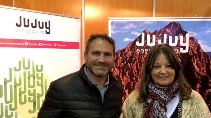 Valdecantos junto a la funcionaria catamarqueña.