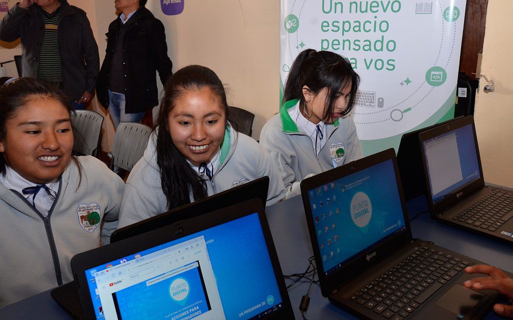 El Gobernador Gerardo Morales y el Ministro de Modernización Andres Ibarra, punto digital Purmamarca.
