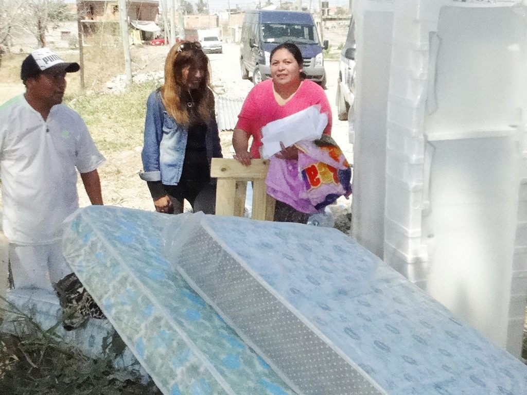 30 familias del barrio El Milagro recibieron elementos de primera necesidad