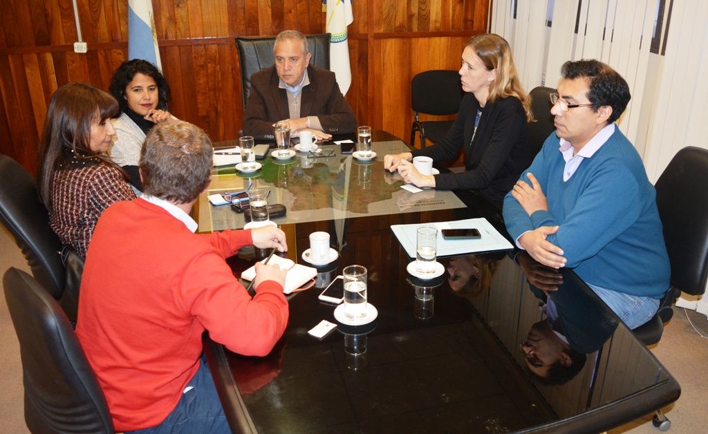 Articulación institucional en resguardo de la producción local.